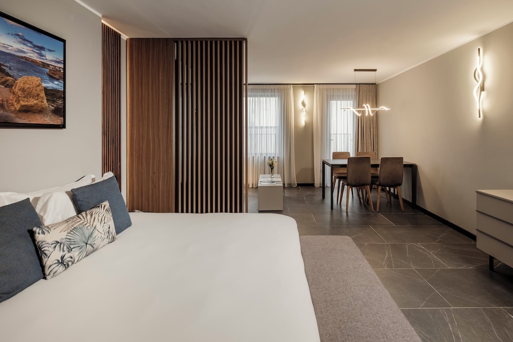 Junior Suite, Kitchenette photo 2