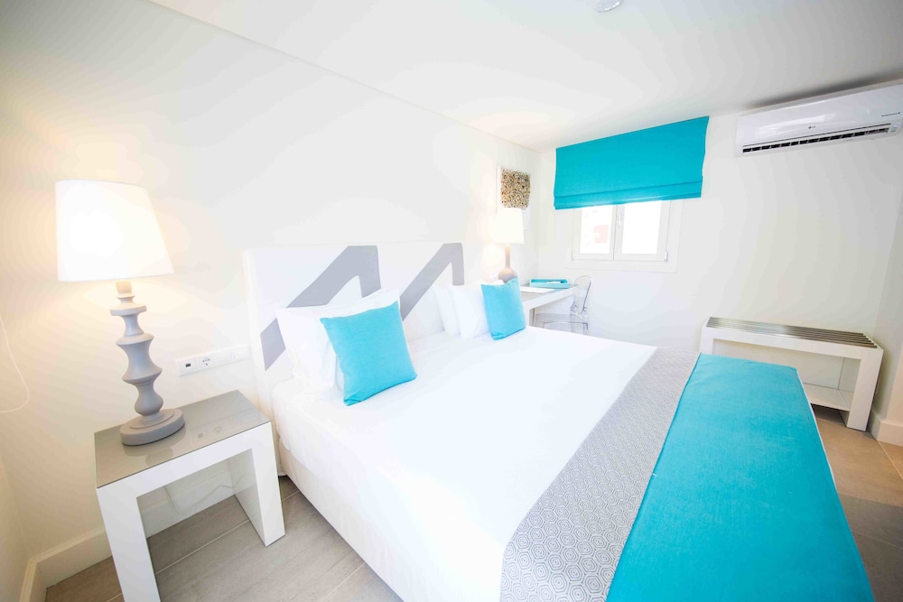 Superior Double Room, Sea View - Photo 4