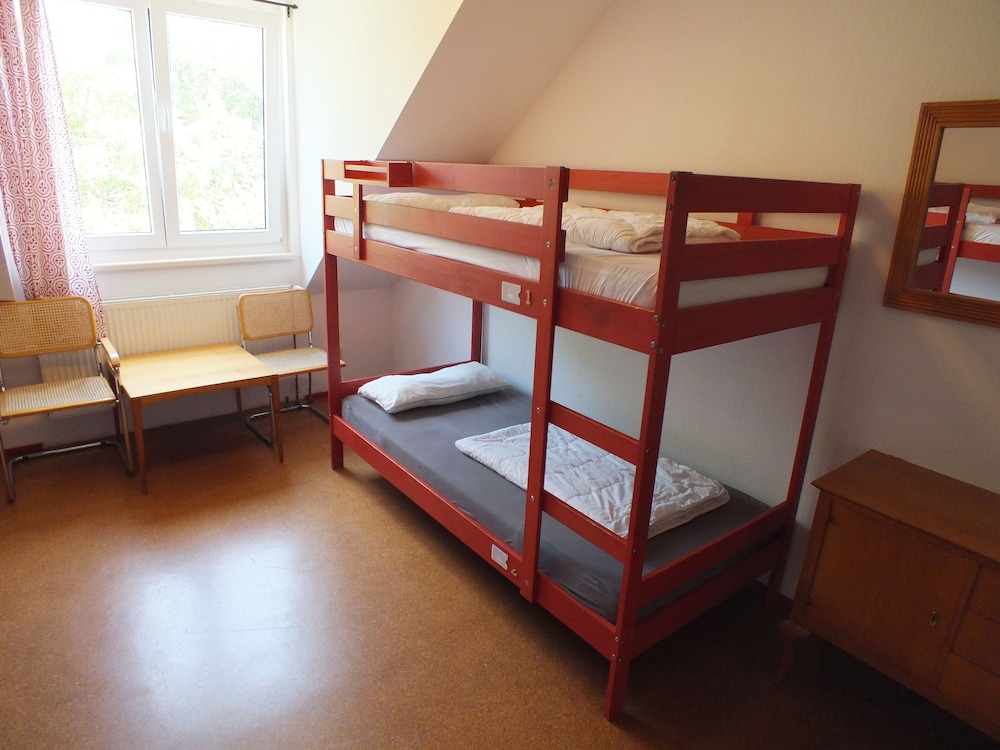 Shared Dormitory, Women only photo 3
