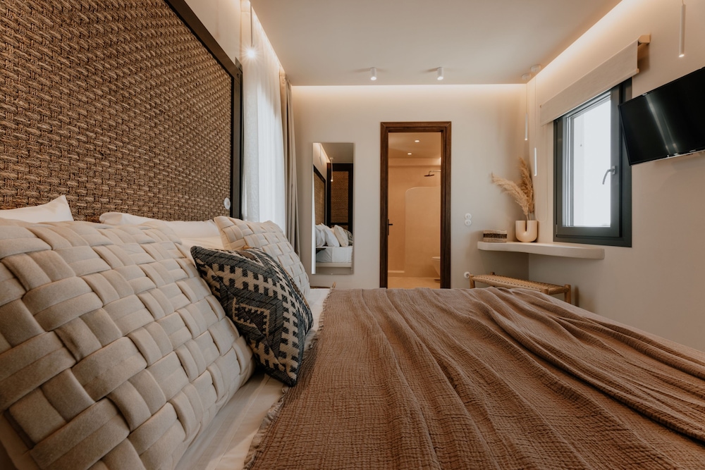 Penthouse Suite with private jacuzzi (no access to swimming pool) - Photo 6