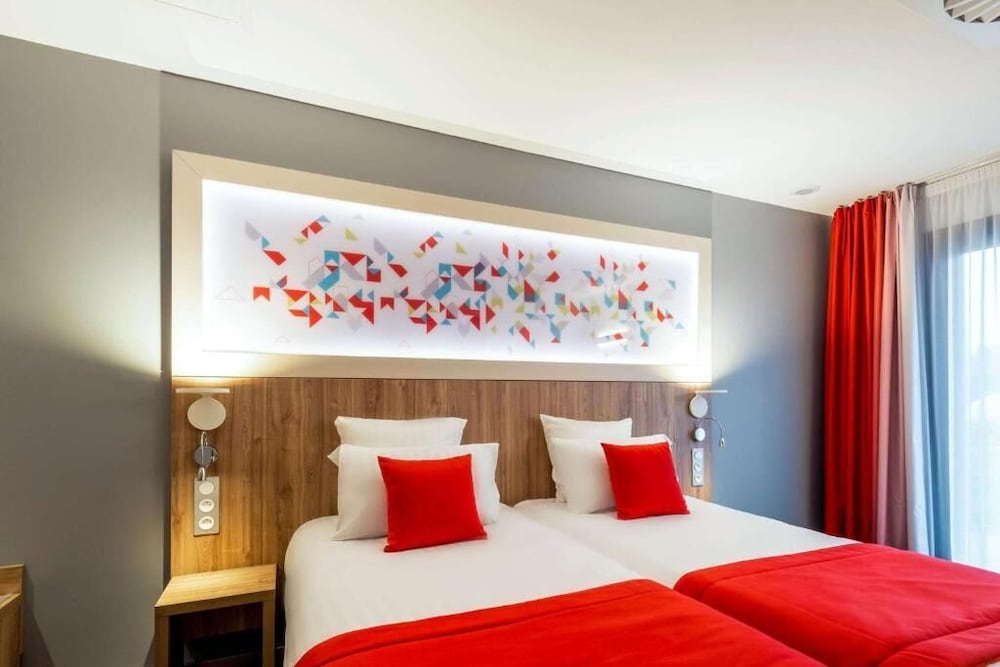 Basic Twin Room