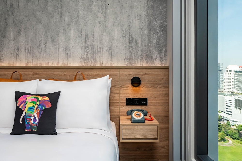 Room, 1 Queen Bed, City View