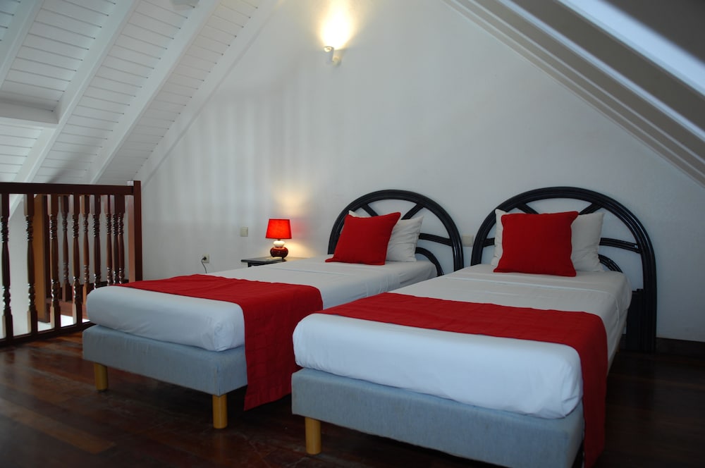 Deluxe Apartment, 2 Bedrooms, Terrace, Sea View photo 2