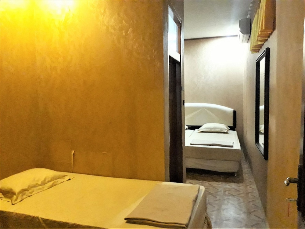 2 Bedrooms - Photo 4