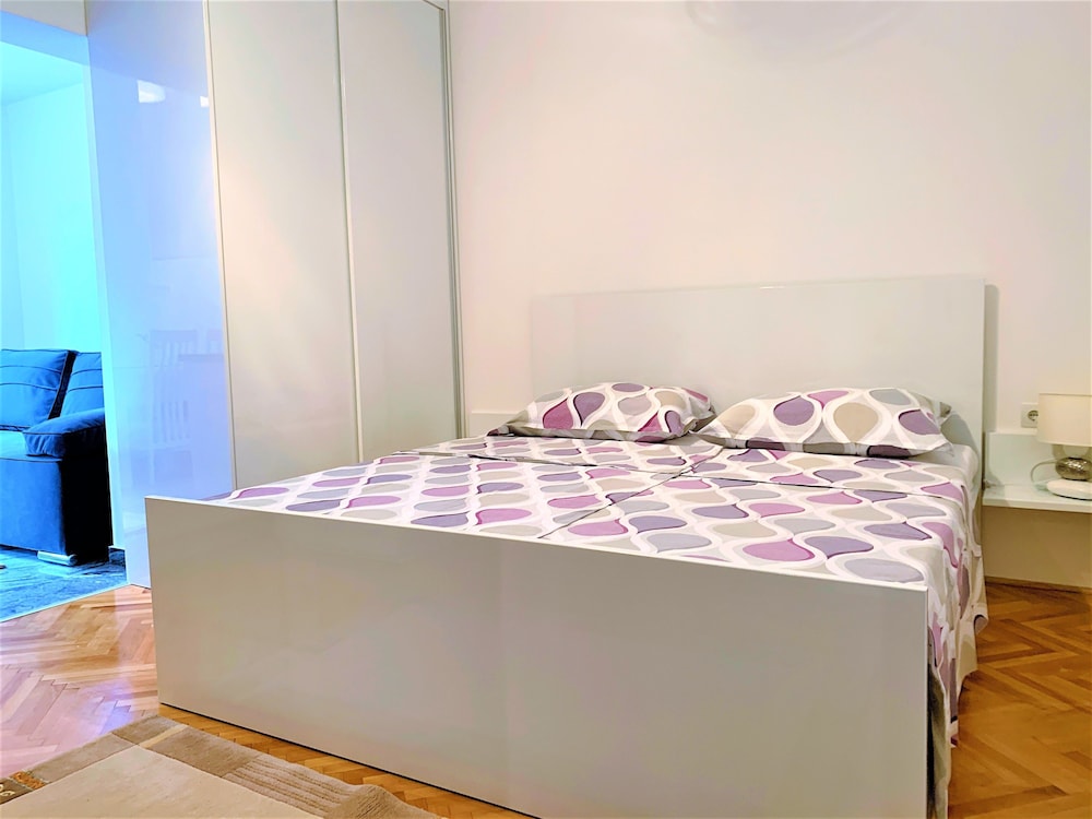 Apartment, Partial Sea View (2)
