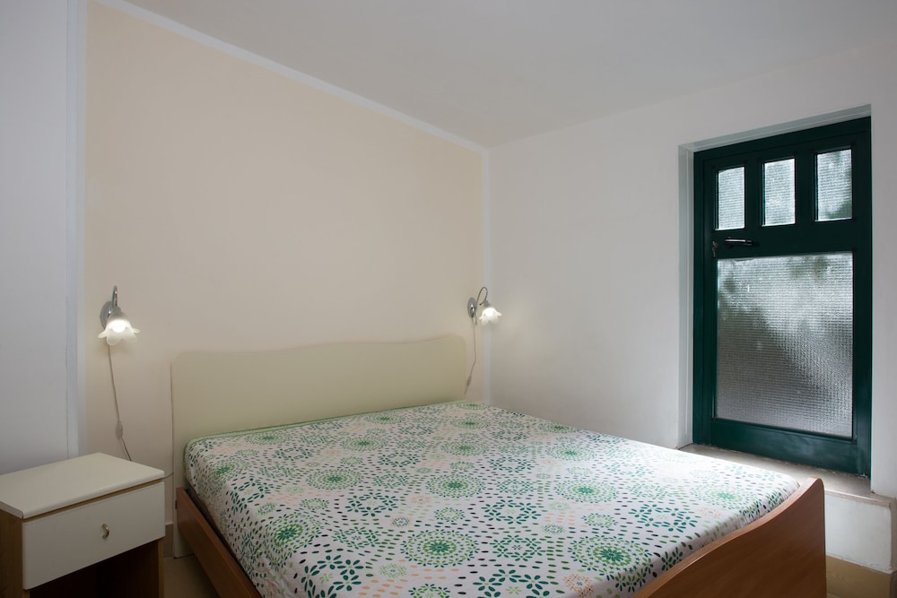 Bungalow photo 1