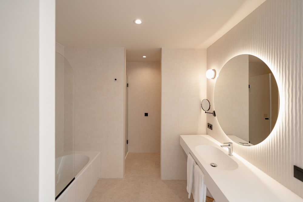 Superior Room, Terrace, Sea View (2 Adultos + 2 Children)
