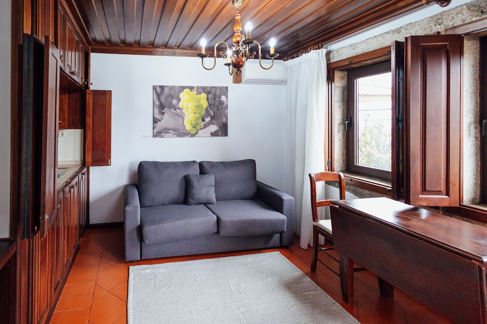 Standard Apartment, 1 Bedroom - Photo 2