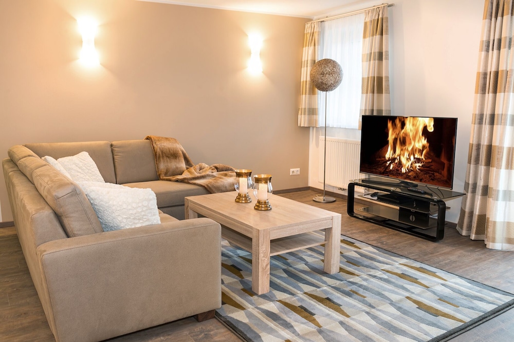 Exclusive Apartment photo 1