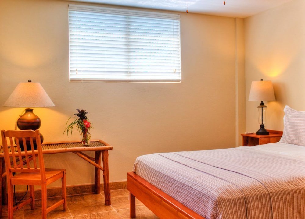 Deluxe Cottage, Multiple Beds, Ocean View photo 2