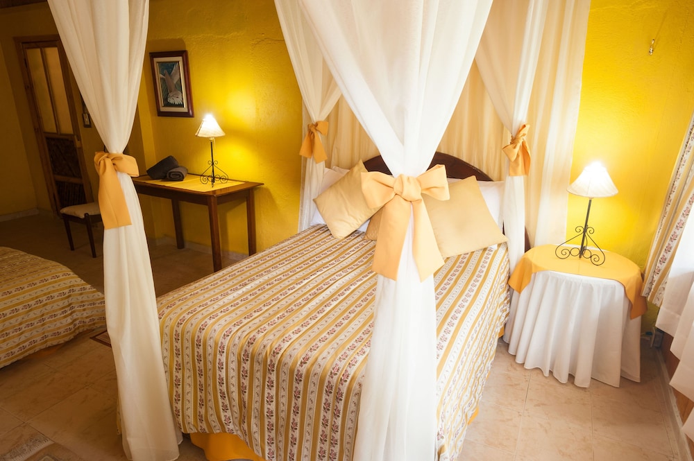 Standard Triple Room, 1 Bedroom photo 3