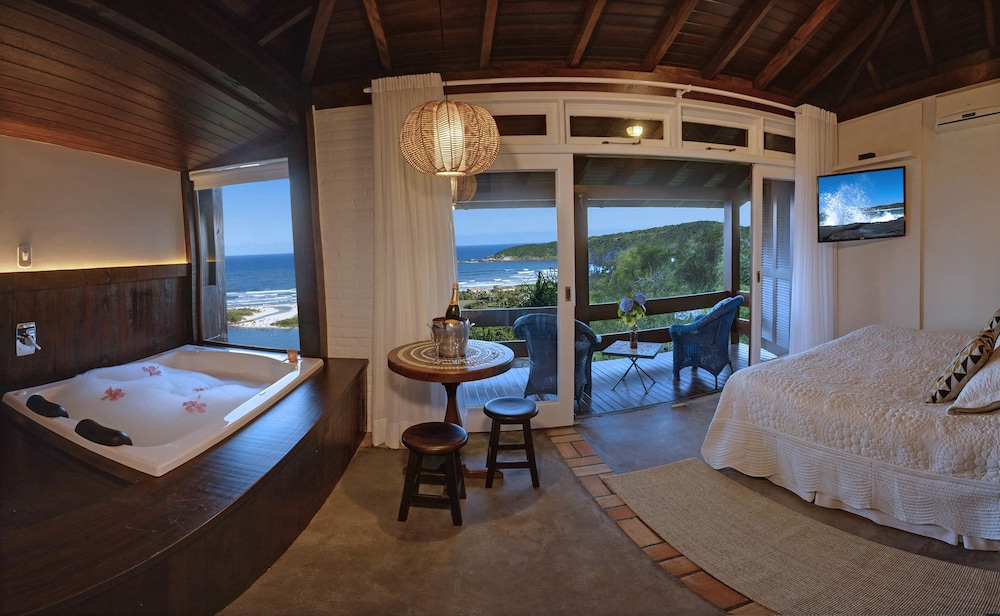 Luxury Room (1) photo 1