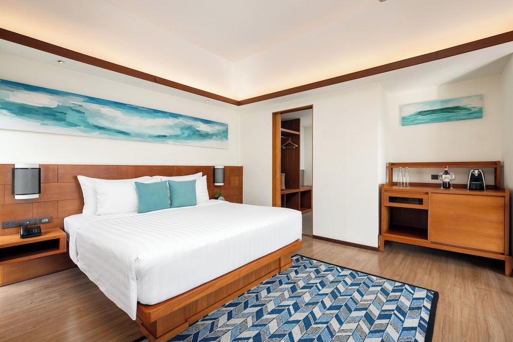 Beachfront Junior Suite - Photo 3