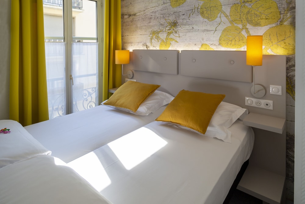 Superior Twin Room, 2 Twin Beds photo 2