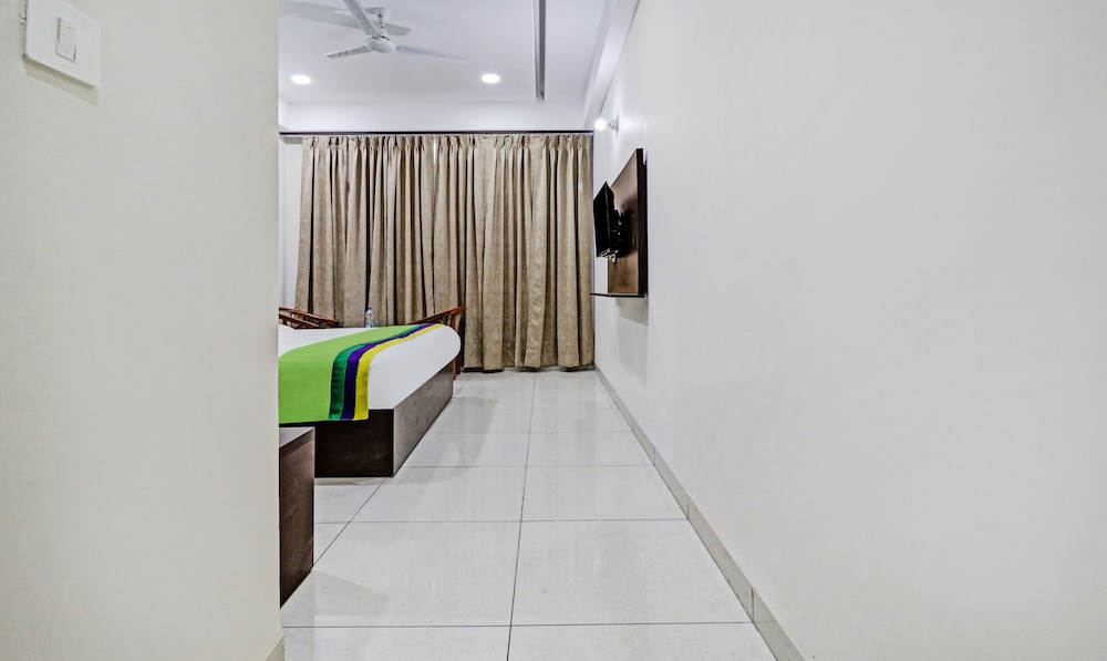 Standard Double Room - Photo 1