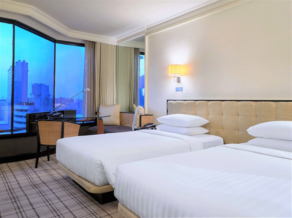 Club with Two Twin Beds (Non Smoking)