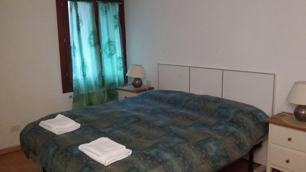 Apartment, 1 Bedroom, Canal View photo 1