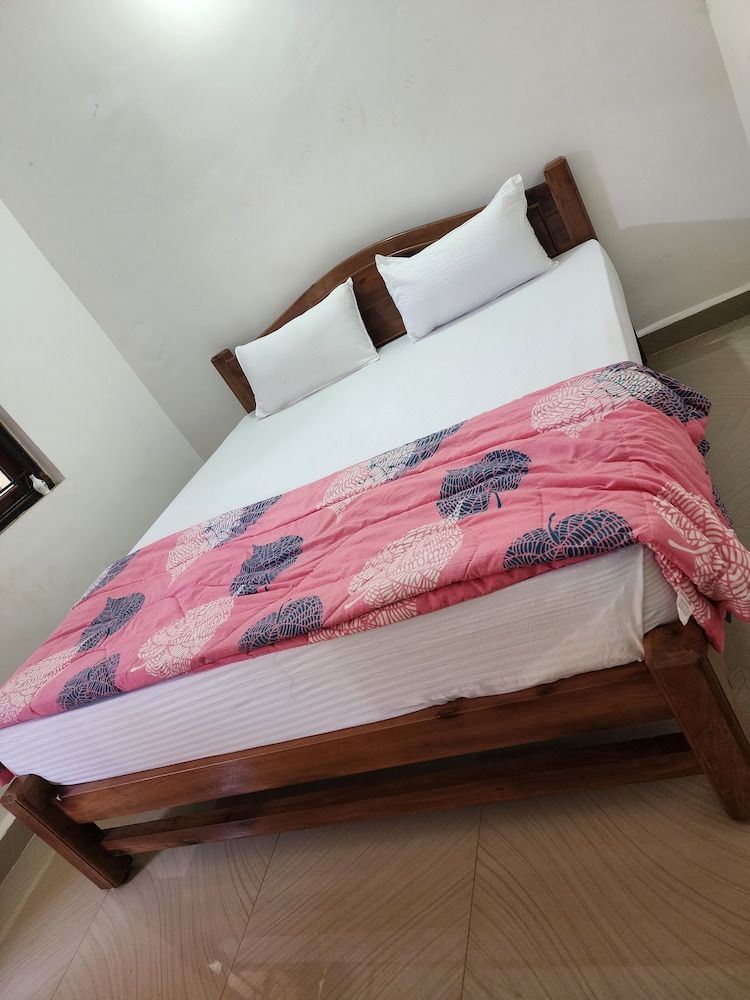 Deluxe Room - Photo 4