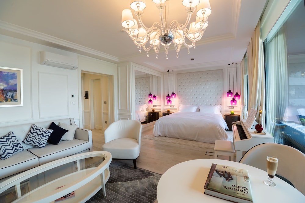 Presidential Suite, Balcony, Sea View (Opera)