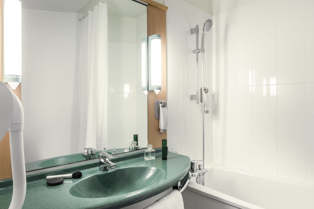 Standard Double Room, 1 Double Bed - Photo 2