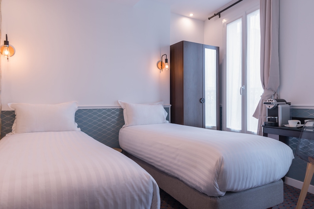 Classic Double or Twin Room photo 3