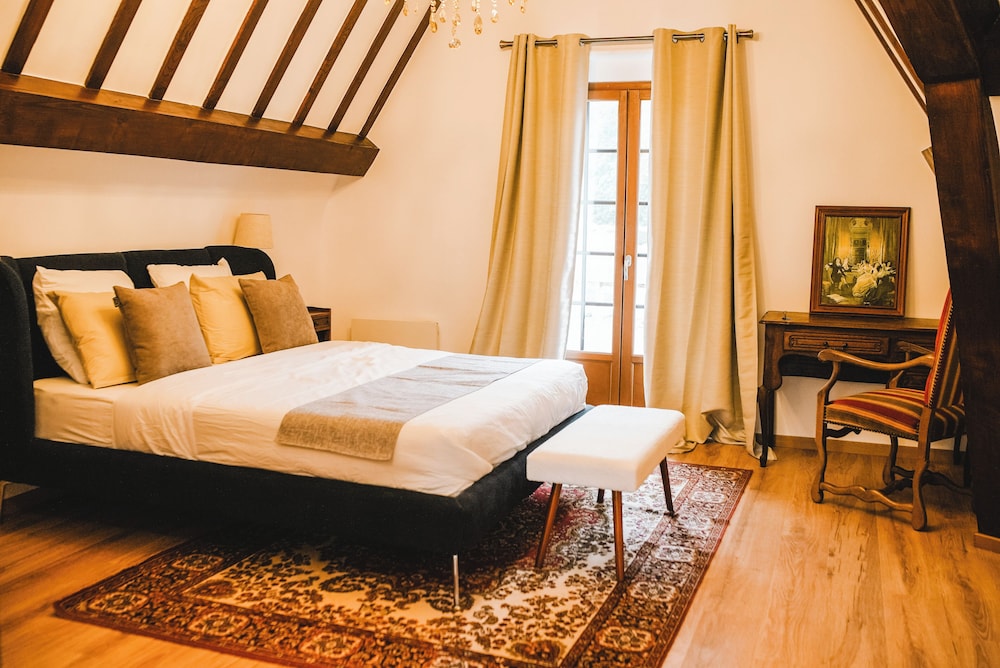 Deluxe Apartment, City View photo 1