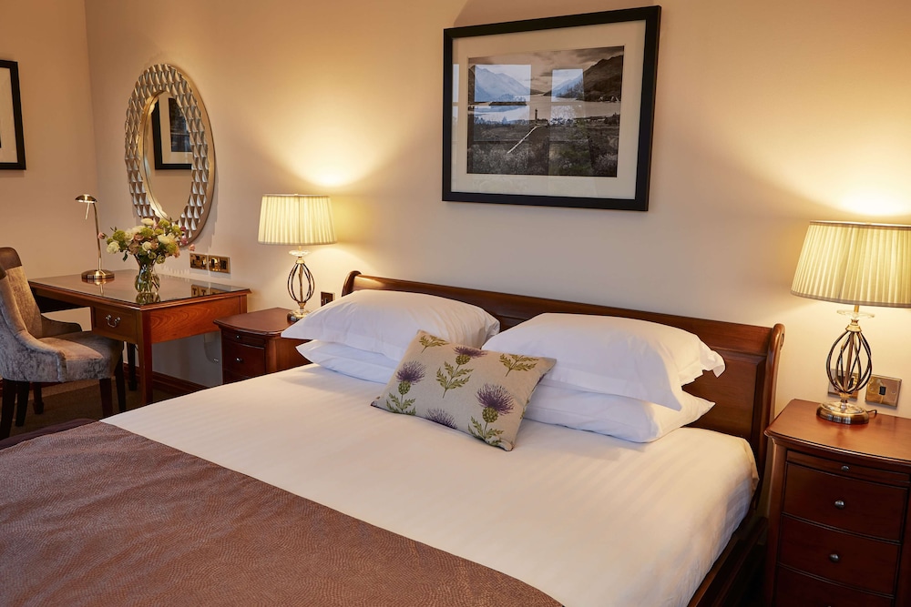 Deluxe Suite, 1 Double Bed (Super Deluxe 4 Poster)