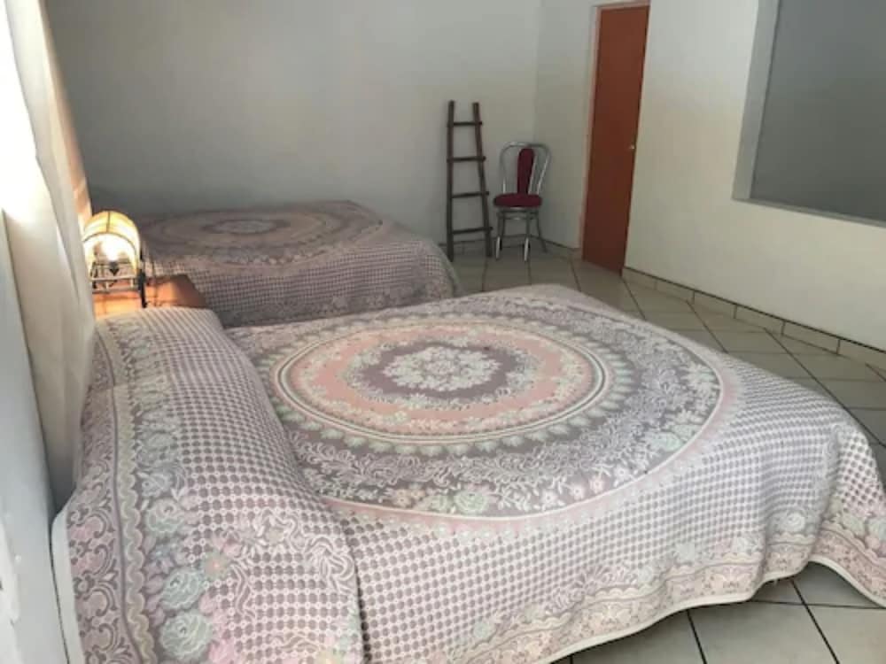 Double Room, 2 Double Beds