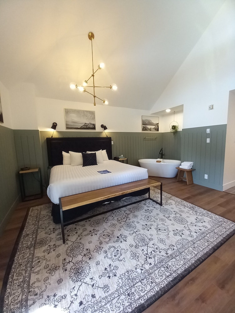 Romantic Suite, 1 King Bed photo 2