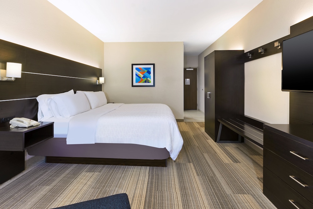 Standard Room, 1 King Bed - Photo 4