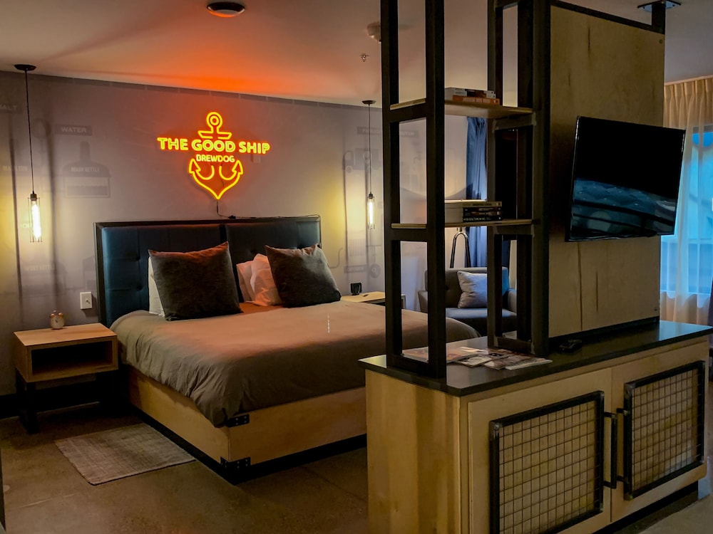 BrewMaster Suite, Non-Dog Friendly