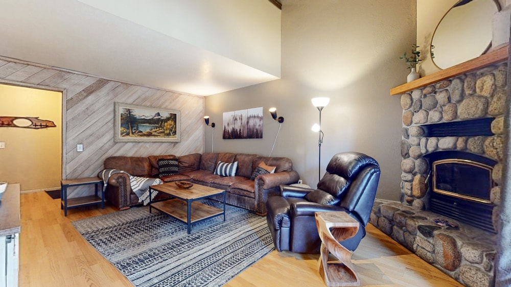 Condo, 4 Bedrooms