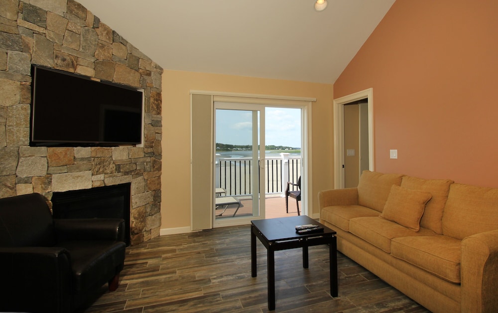 Tidal Suite photo 2