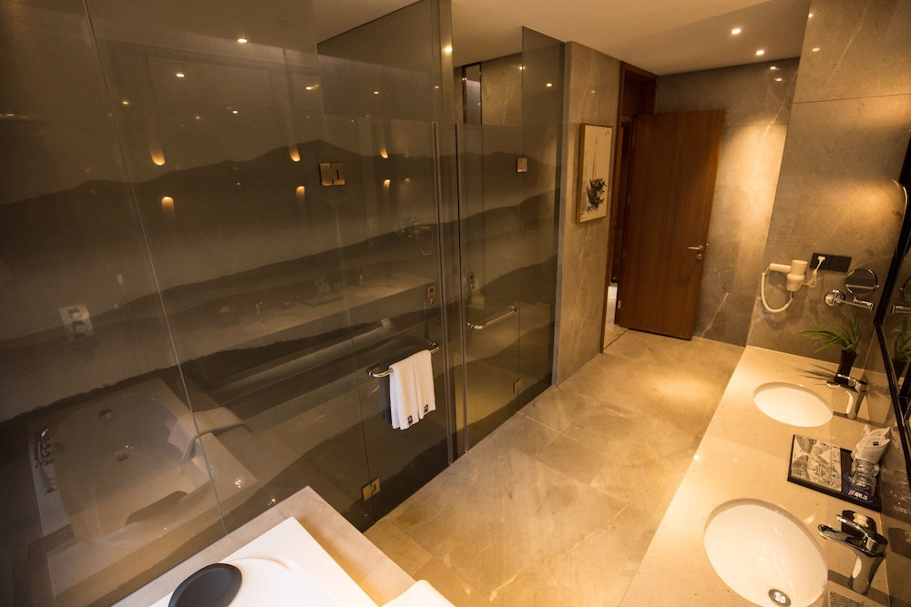 Splendid Suite photo 3