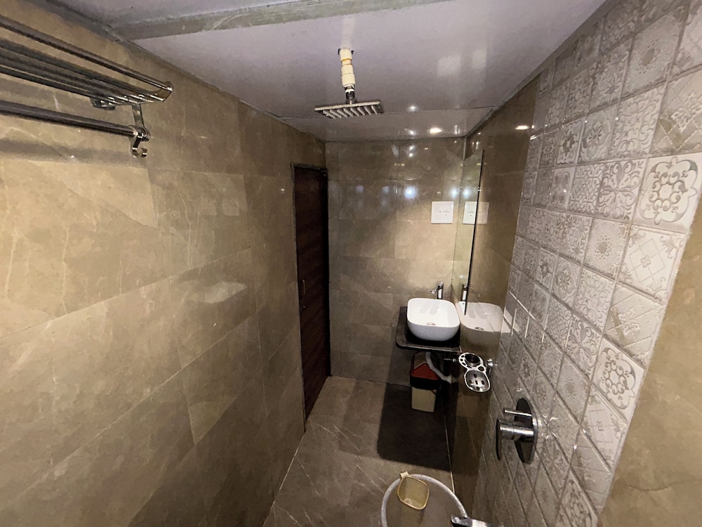 Superior Triple Room - Photo 16