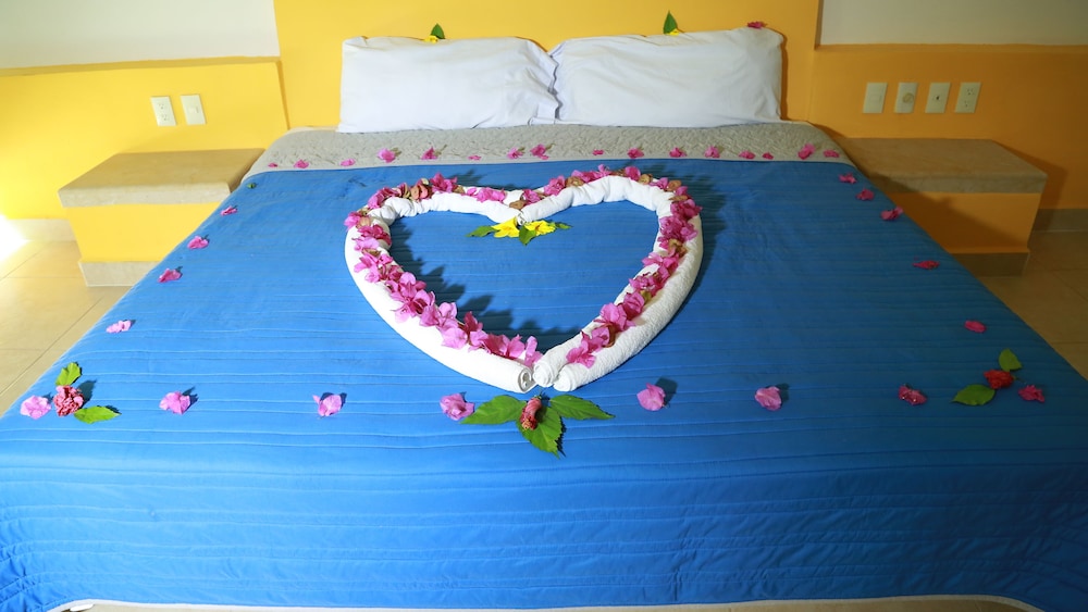 Standard Double Room, 1 King Bed photo 2