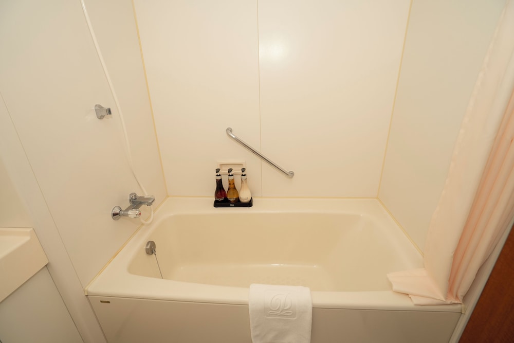 Non Smoking Superior Twin Mountain Side include Wi-Fi 3 guests - Photo 4