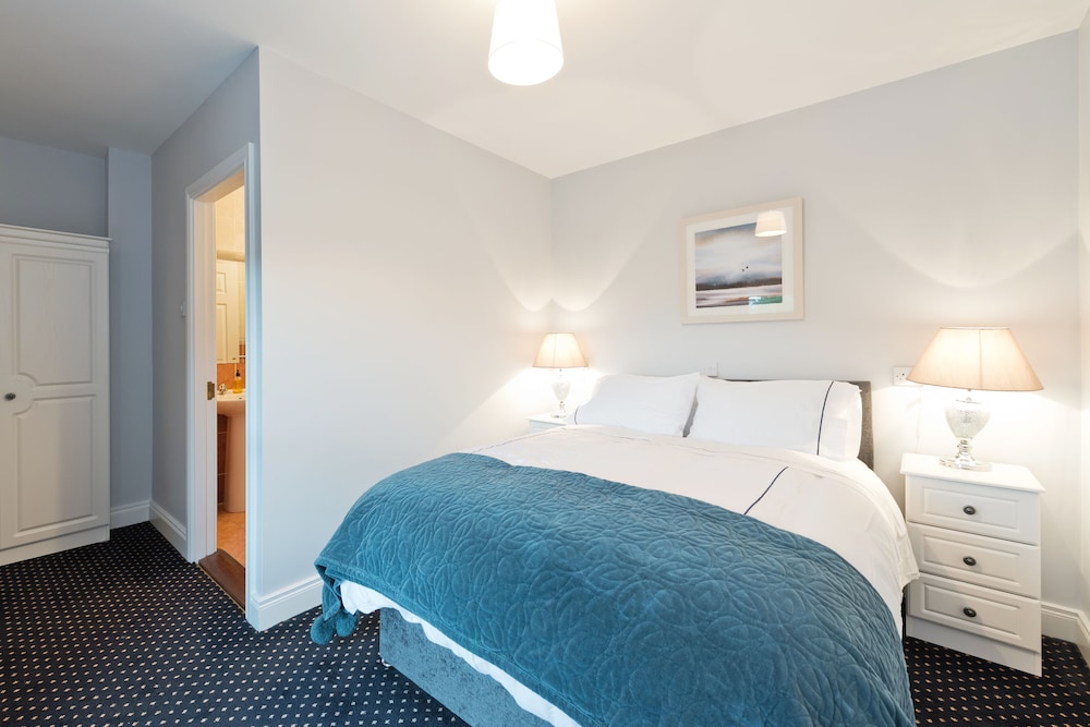 Double Ensuite - Room 9 photo 1