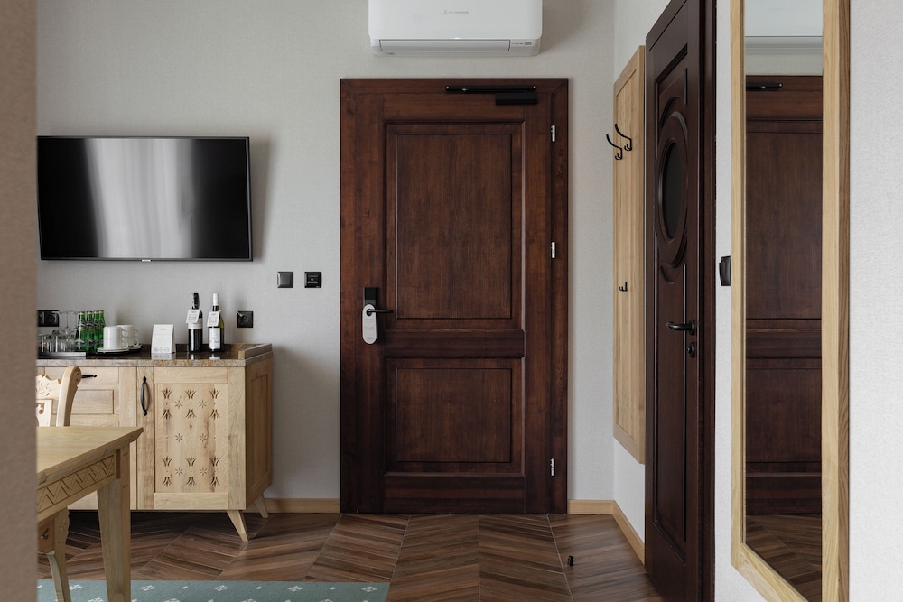 Junior Suite - Photo 9