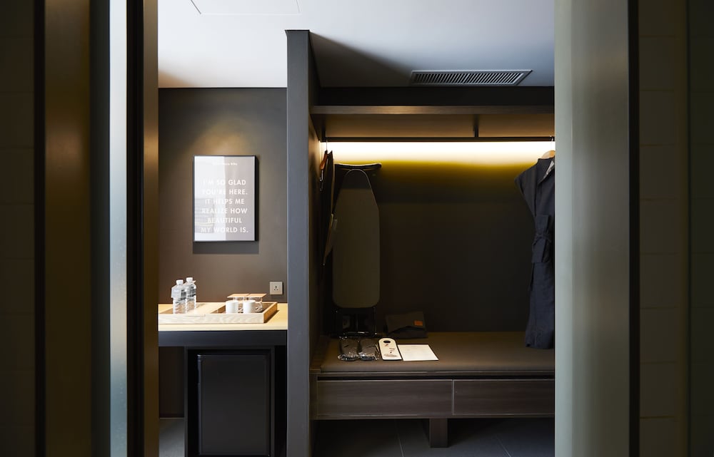 [KTO Visit Korea Giveaway] Deluxe Double Room photo 2