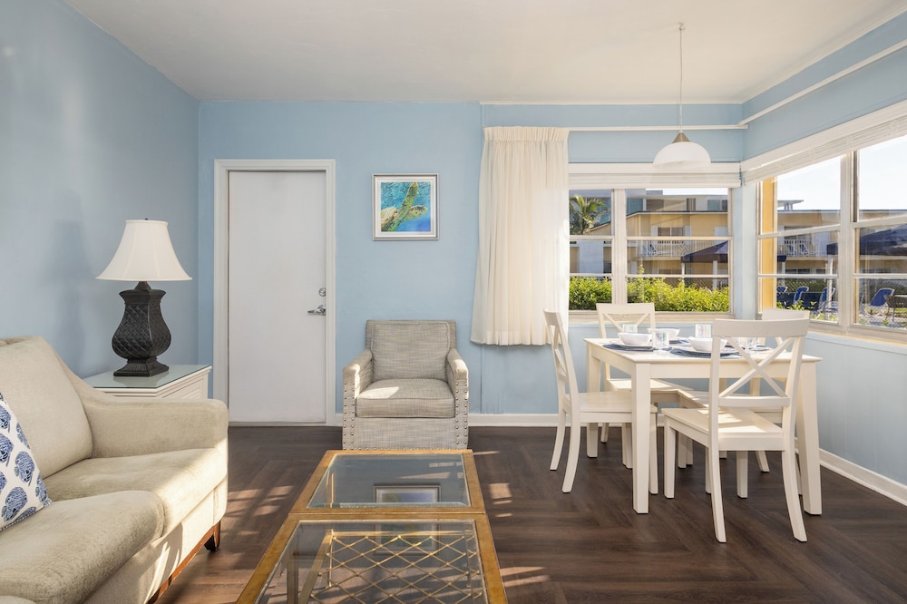 Suite, 1 King Bed With Sofa Bed, Accessible, Partial Ocean View