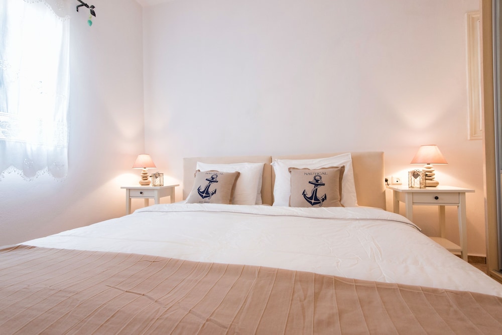 Villa, 2 Bedrooms photo 2