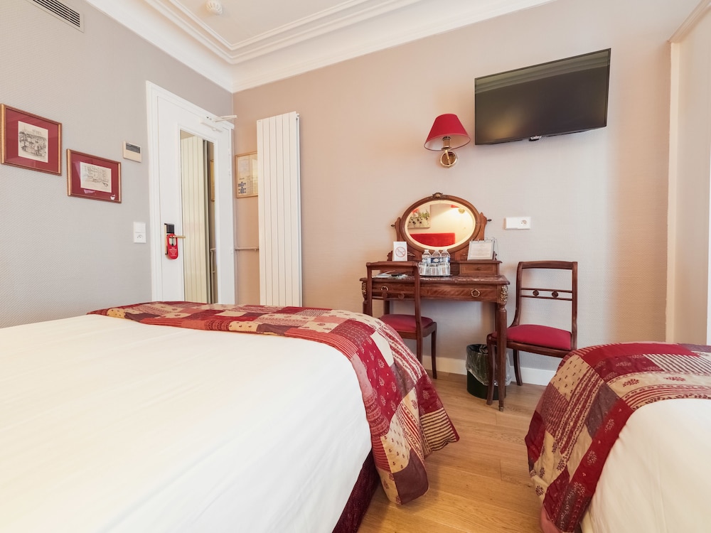 Comfort Triple Room photo 2