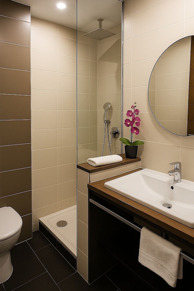 Double Room with Terrace - Photo 9