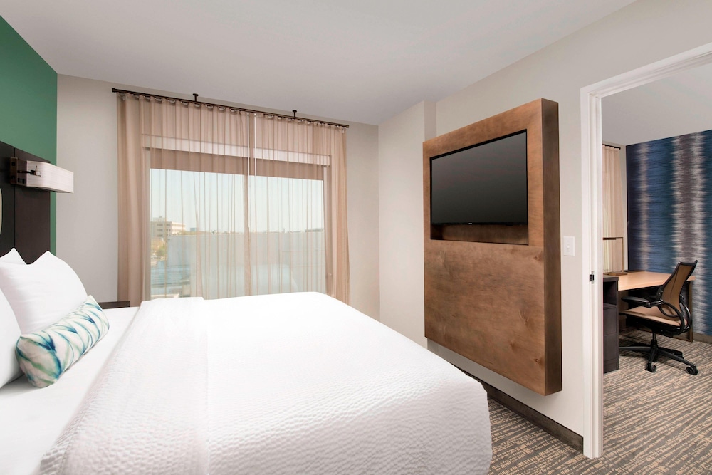 Suite, 1 Bedroom photo 1