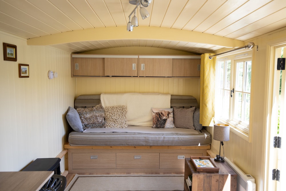 Shepherd's Hut photo 3
