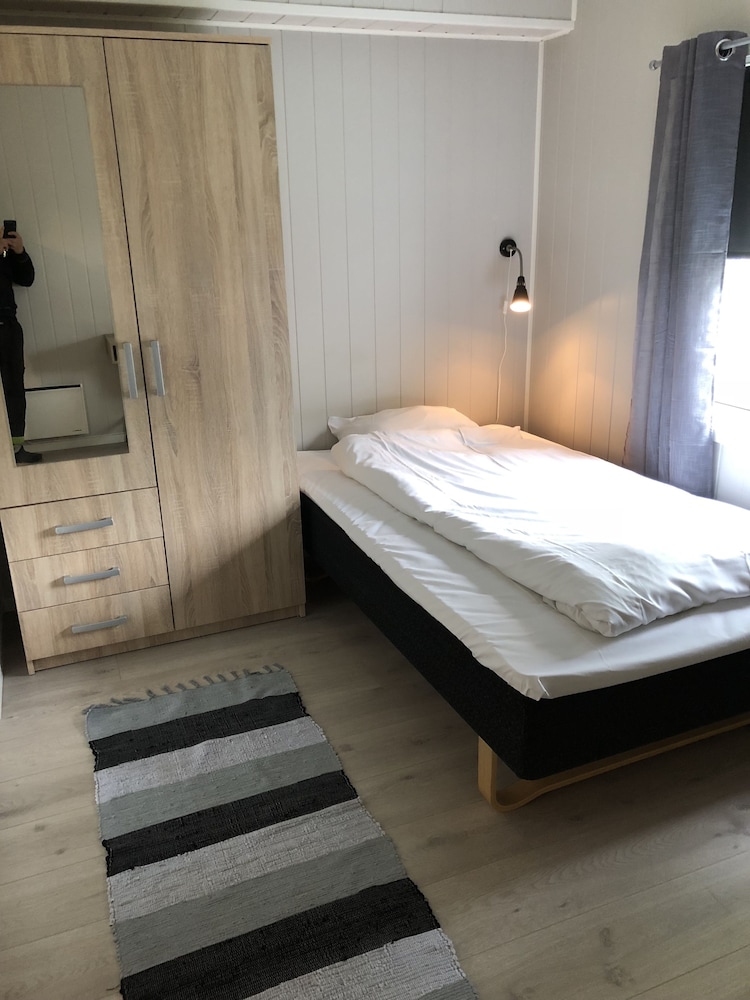 Basic Room, 1 Large Twin Bed photo 1