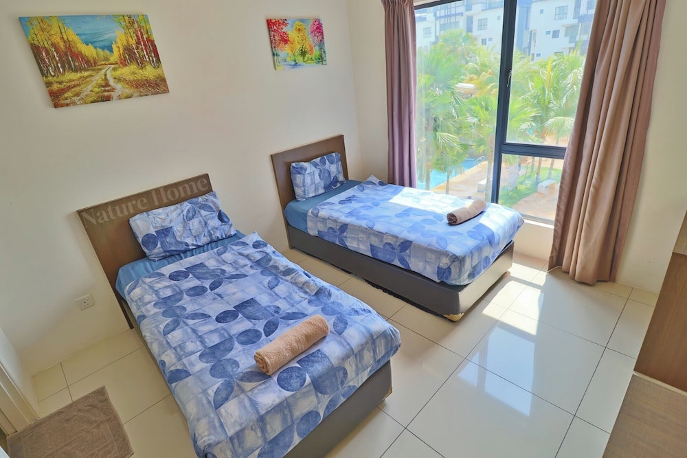 Standard Apartment, 2 Bedrooms, Pool View, Poolside - Photo 10