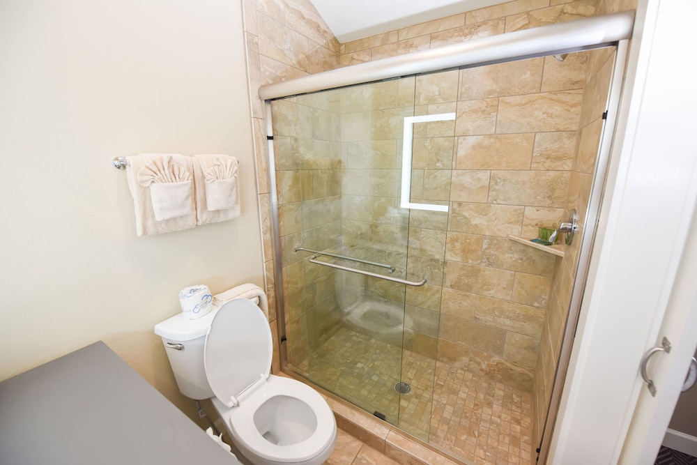 Waterside Suites and Marina, Photo 24