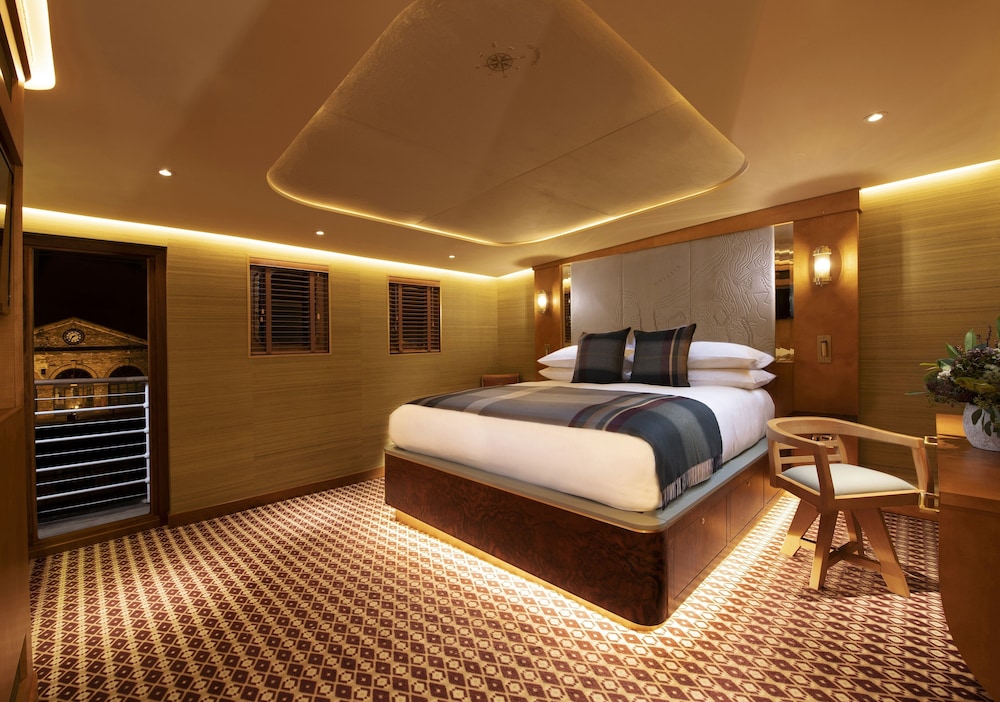 Luxury Cabin
